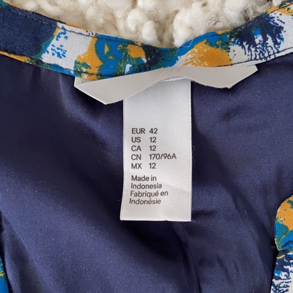 Summer dress B3 - Picture 3 of 8